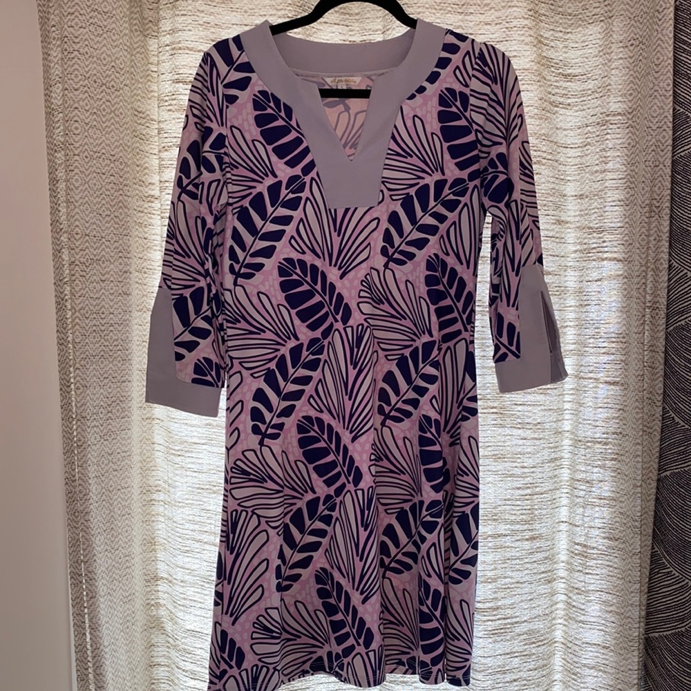 3/4 V-Neck Aloha Dress